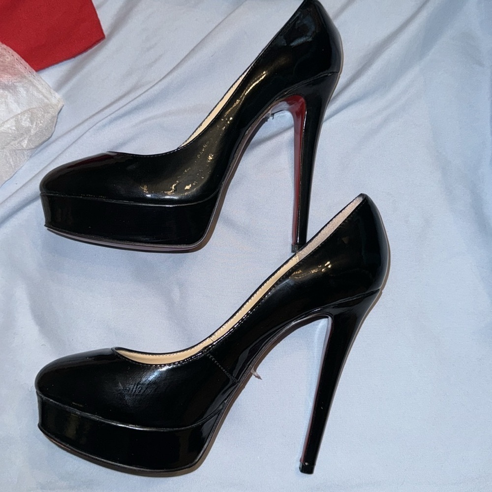 Loub-VIBE Patent Bianca Platform 39 red bottom NYE Christmas birthday louboutin - Picture 3 of 8